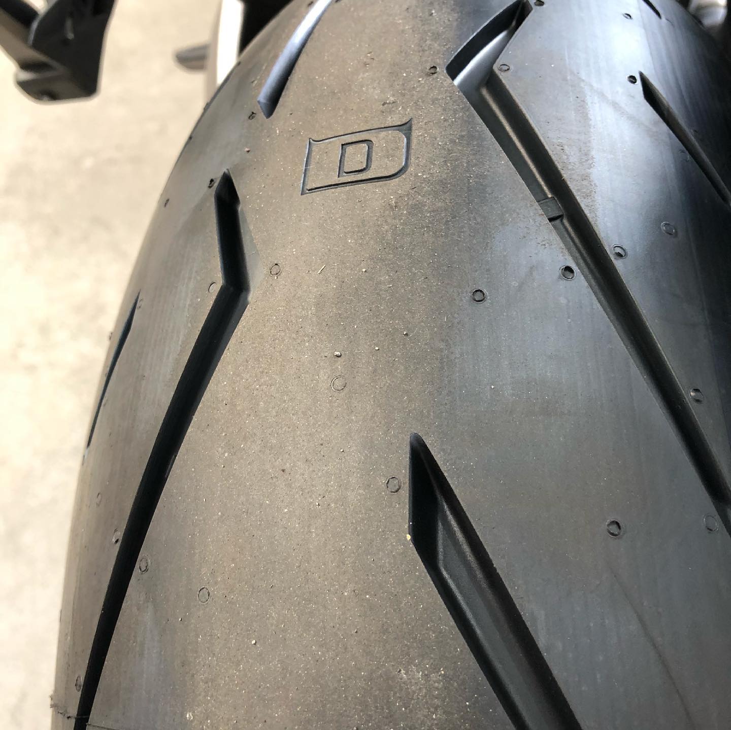 gomma pirelli per ducati